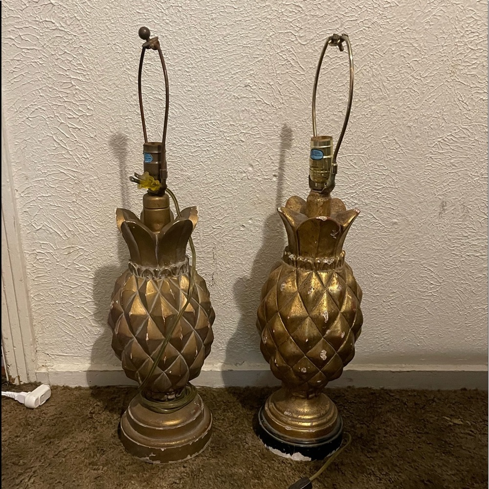 Vintage Pineapple Lamps (2)